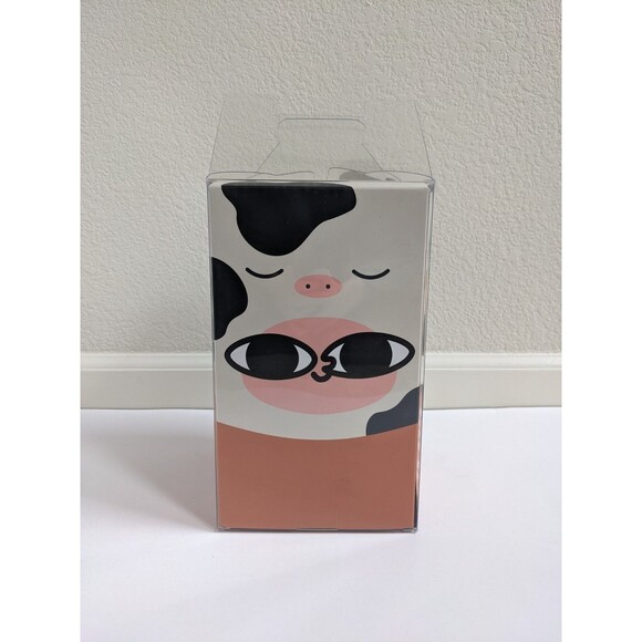 Ketnipz #5 LoFi Girl Cow Plush "Bean" with Original Display Box Limited Edition - Picture 14 of 14